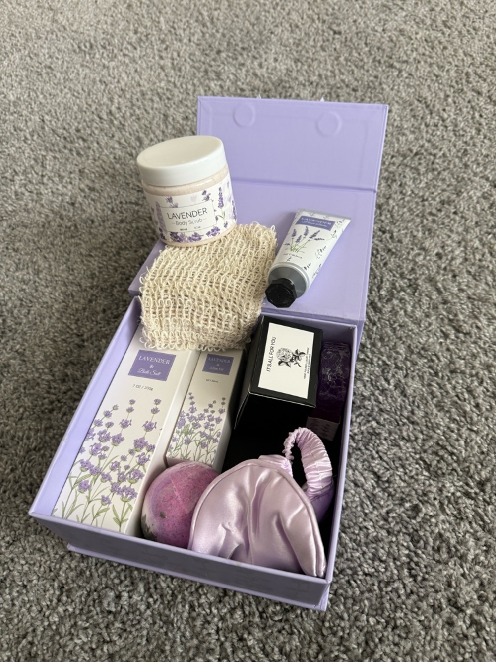 Lavender Bath & Body Gift Set - Lavender